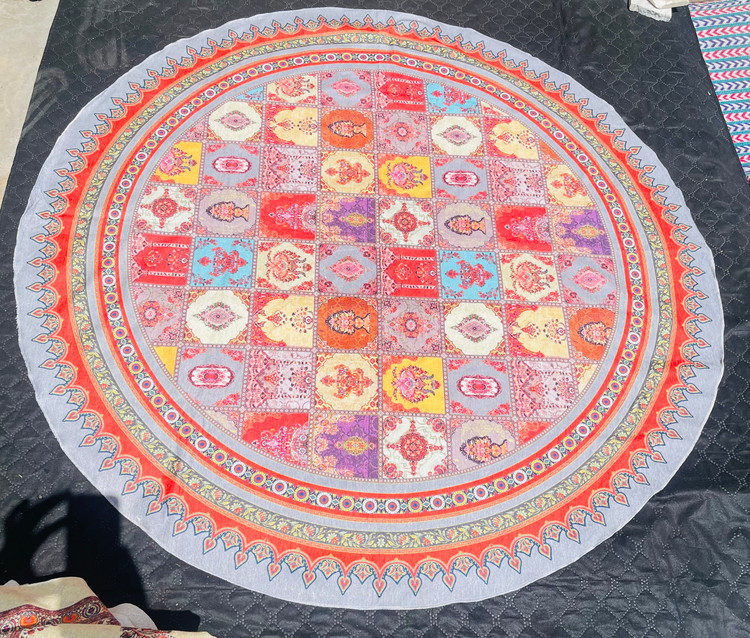 رومیزی گرد طرح چهل تیکه قطر ۱۴۰ سانتی